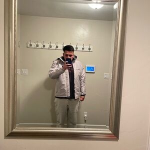 Meet your Posher, Damian